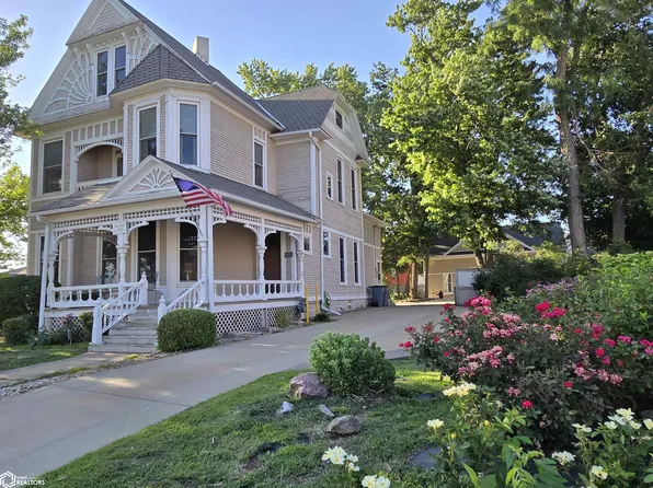 111 W Maple St, Centerville, IA 52544