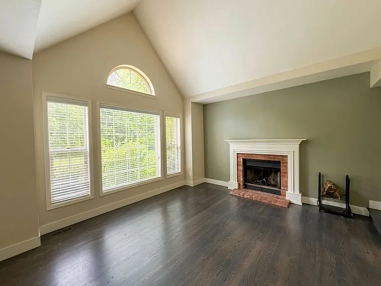 20611 SE 135th St — Photo 14