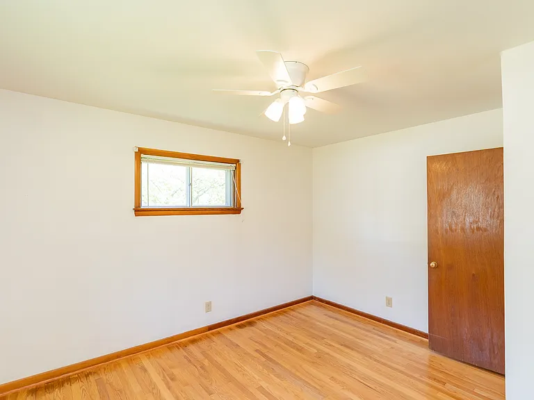 1214 Echo Dr — Photo 23