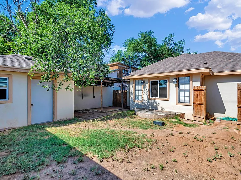 3114 S County Road 1193 — Photo 54