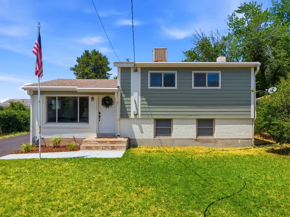 5249 S 2700 W, Roy, UT 84067