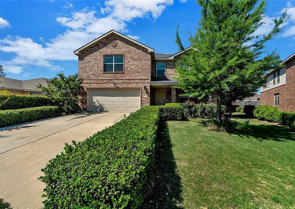 1st image of 916 Rock Dove Cir