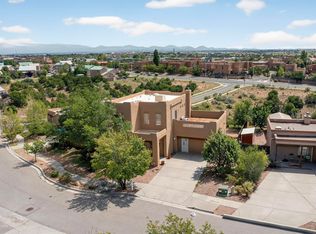6808 Sunset Cir, Santa Fe, NM 87507