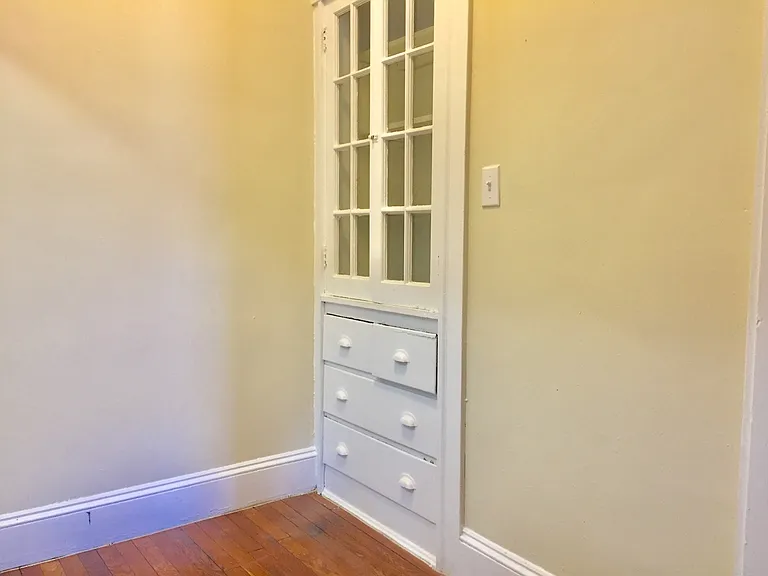 233 Essex St #45 — Photo 2