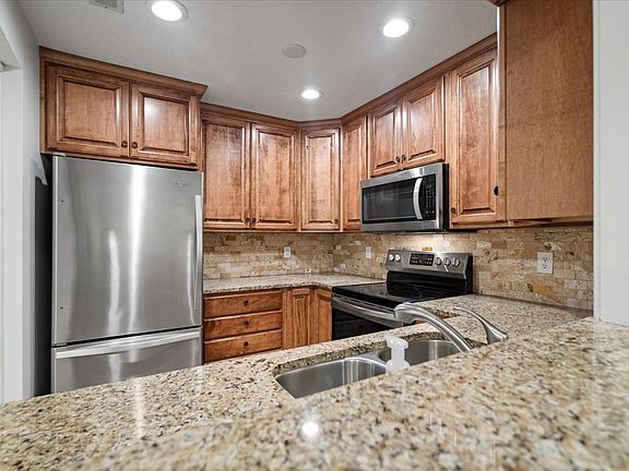 3rd image of 8650 Jaffa Court West Dr APT 11