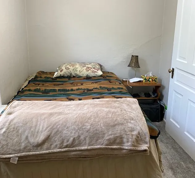 second bedroom