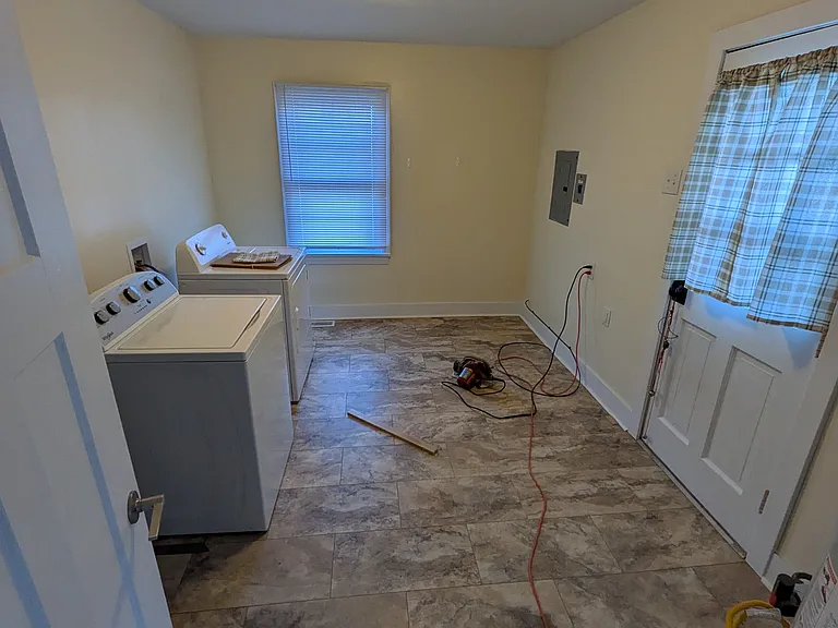 507 Stone St — Photo 10