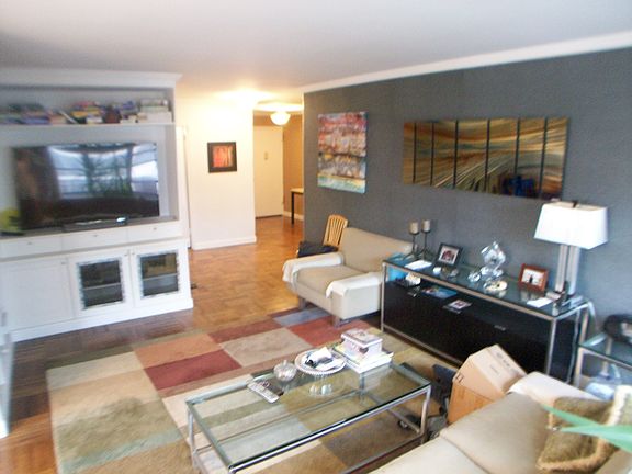 4th image of 399 E 72nd St APT 14E
