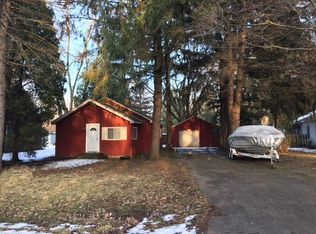 3004 S Shore Dr, Delavan, WI 53115