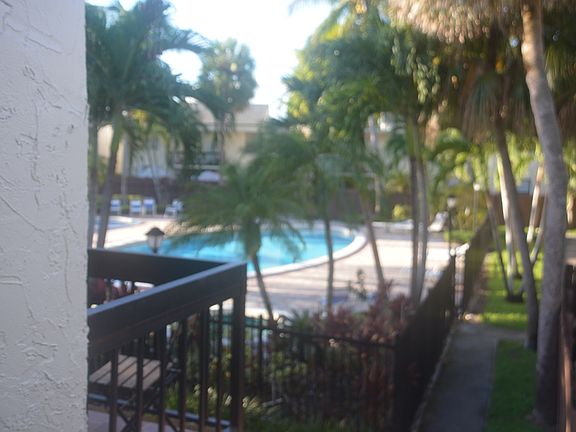 4th image of 8309 SW 142nd Ave APT H201