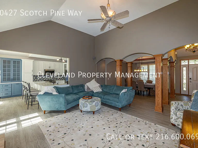 20427 Scotch Pine Way — Photo 11
