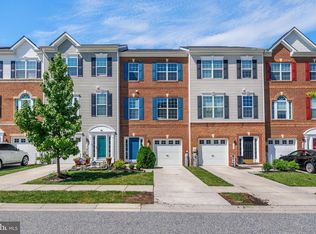 7694 Town View Dr, Baltimore, MD 21222