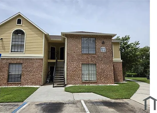 8736 Mallard Reserve Dr — Photo 12