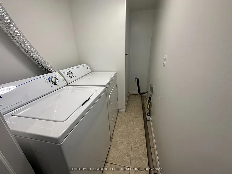 11 White Abbey Park #BASEMENT — Photo 16