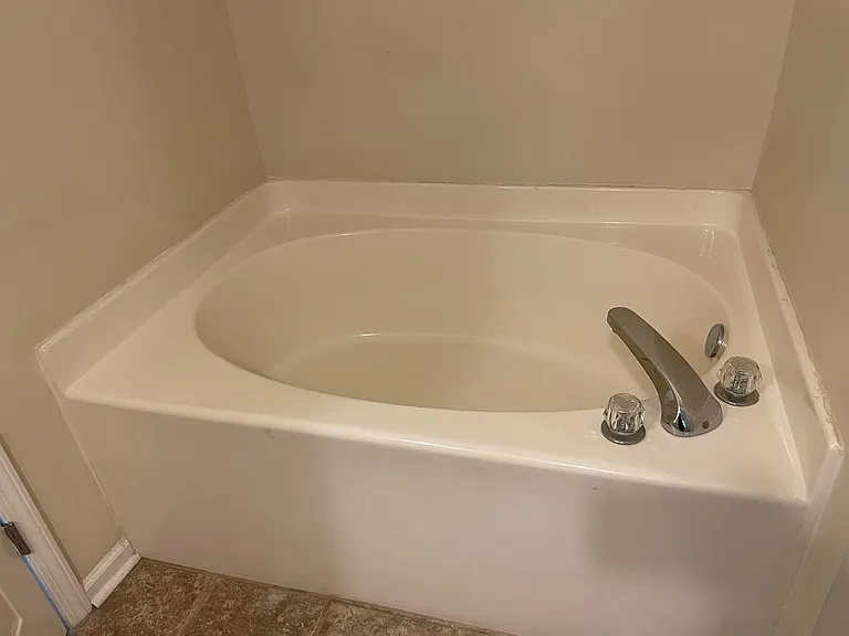 126 Hayesbury Ct — Photo 13