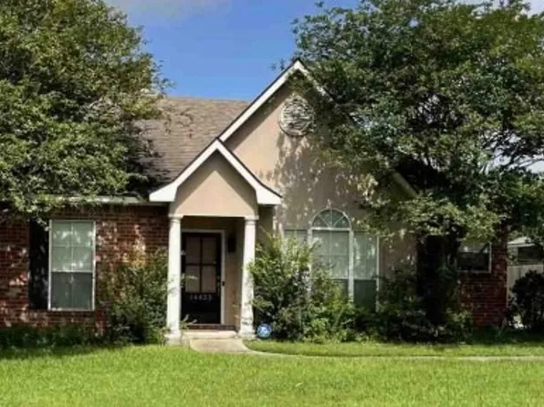 14423 Whispering Oaks Dr, Gonzales, LA 70737