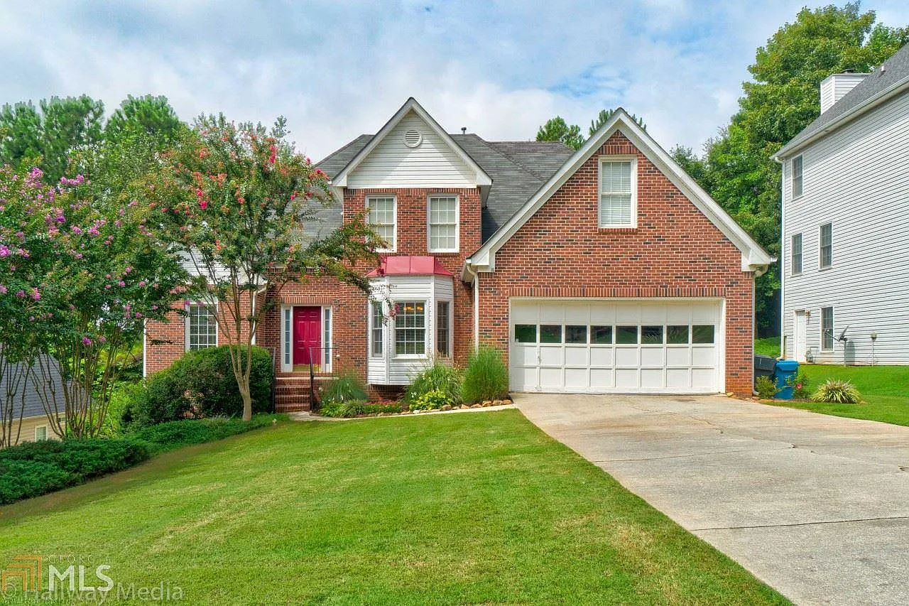 834 Georgian Point Dr photo 1
