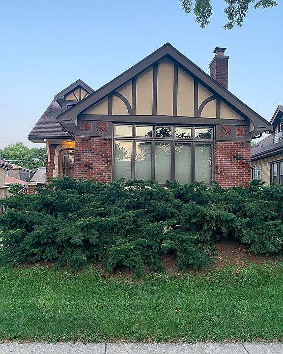 1st image of 6631 N Ottawa Ave