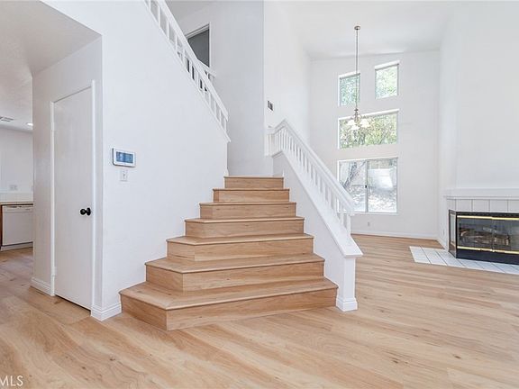 4th image of 1107 Mirada Dr