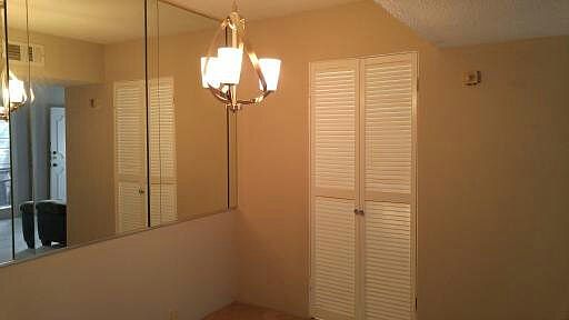 Kitchen can be open or close