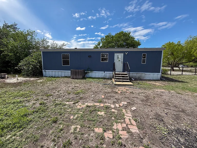 4506 Legend Hts — Photo 24