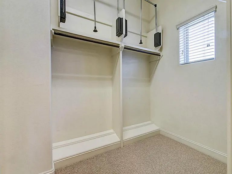 6310 Grand Blvd — Photo 26