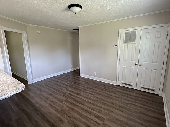 5th image of 1408 Old Ebenezer Rd