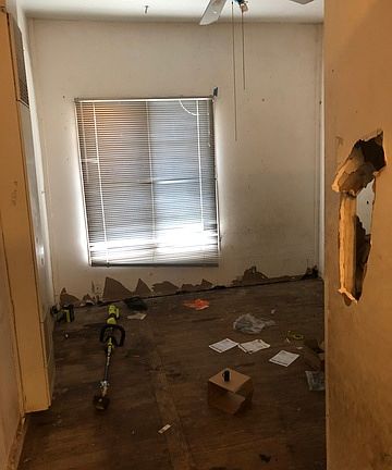 3rd image of 303 Stonewall St