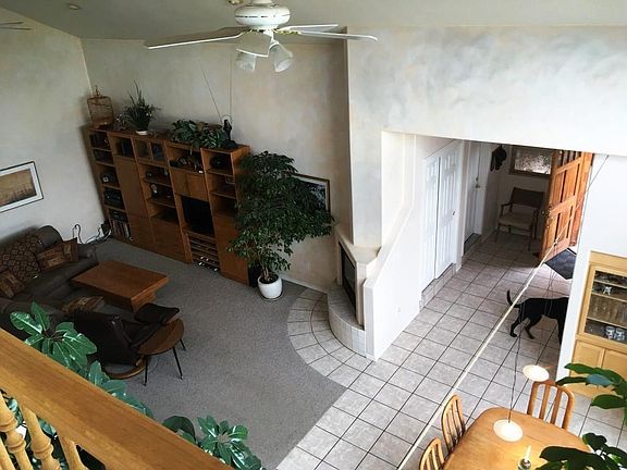 5th image of 1901 Mendius Ln