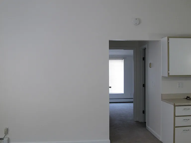 2831 Somerville Dr #D — Photo 2
