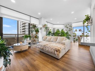 14 Greenway Plz UNIT 23P, Houston, TX 77046