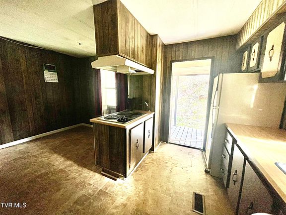 5th image of 6060 Daniel Boone Rd