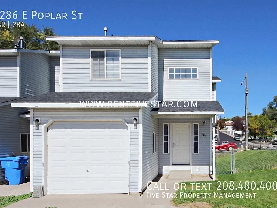 1286 E Poplar St