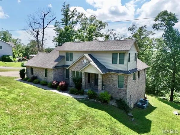 906 Lakeview Dr, Perryville, MO 63775