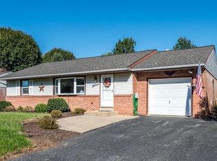 13 Violet Ave, Willow Street, PA