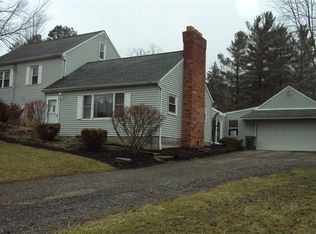 14713 Hillview Rd, Newbury, OH 44065