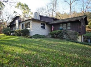 6655 Farrier Rd, Orefield, PA 18069