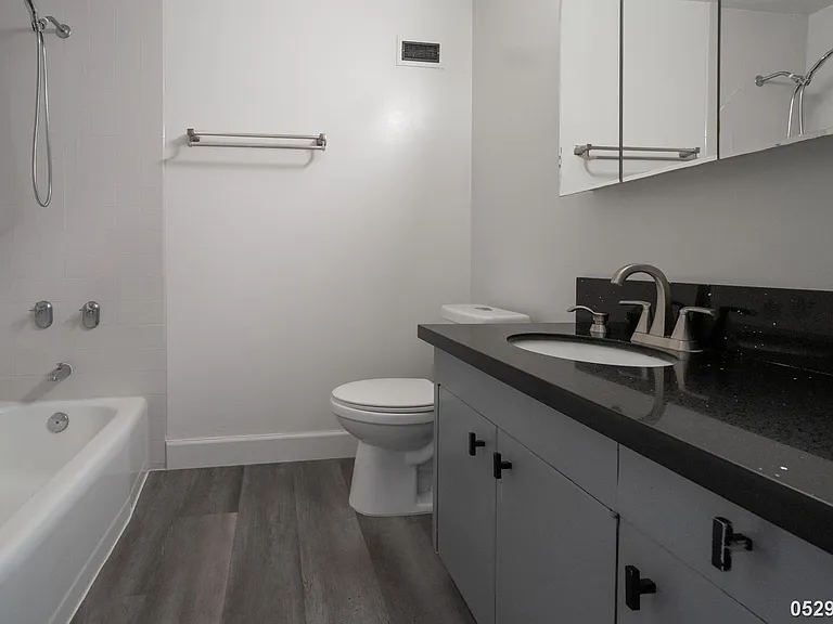 1515 Nuuanu Ave #155 — Photo 14