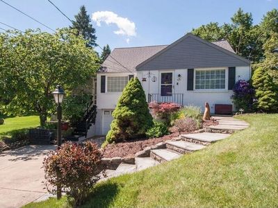 429 Valleyview Dr, Pittsburgh, PA, 15215