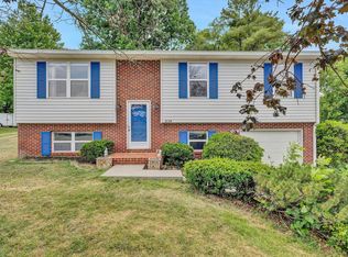 2139 Ellison Ave, Salem, VA 24153
