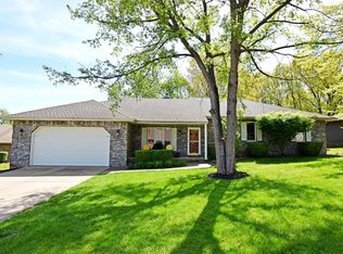 1180 S 14th Ave, Ozark, MO 65721