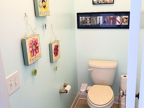 Downstairs master bathroom w