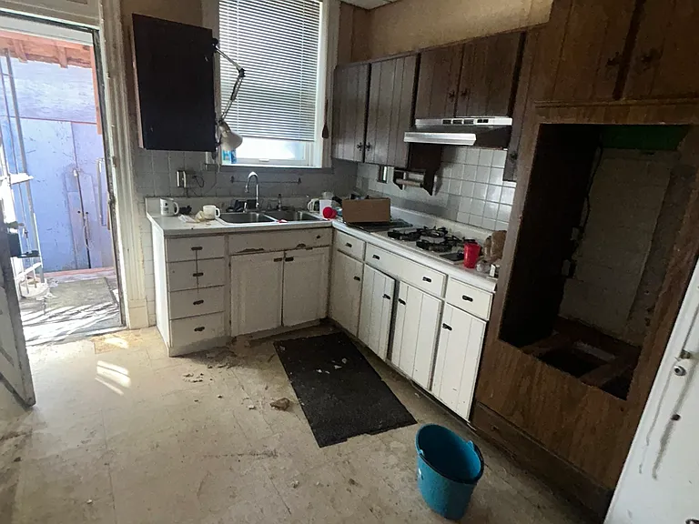 2028 E Prairie Ave — Photo 38