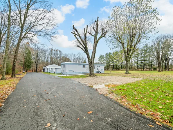 463 Hornettown Rd, Morgantown, IN 46160