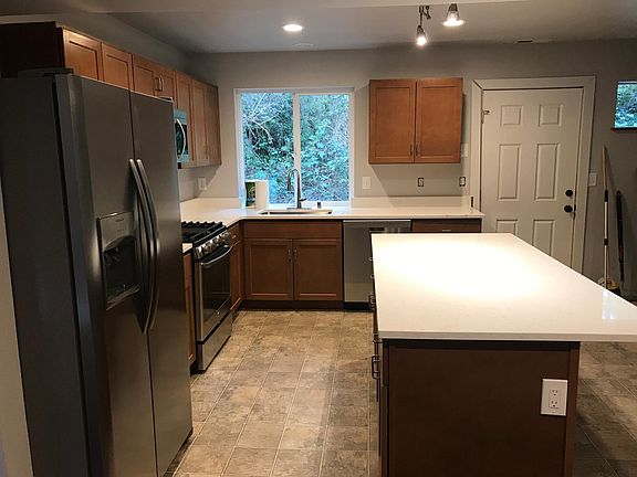 3rd image of 3817 47th St NW