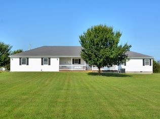 5337 S 212th Rd, Pleasant Hope, MO 65725