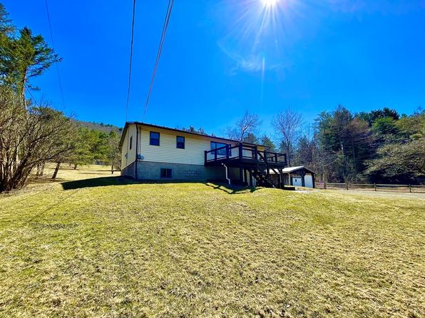 38 Elmers Ln, Wellsboro, PA 16901