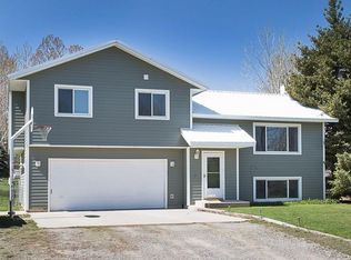 5032 Middle Valley Dr, Billings, MT 59105