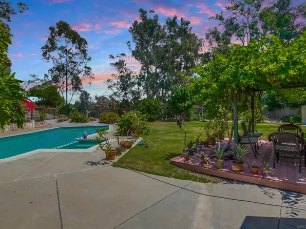 11780 Treeview Pl, San Diego, CA 92131
