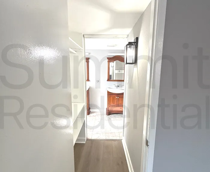 6078 Dooley Dr — Photo 18